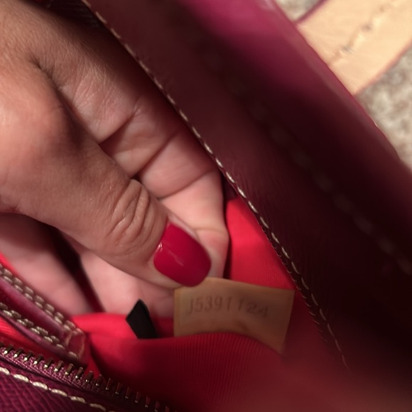 Dooney & Burke fuchsia tote. Great condition used 1 time - Picture 6 of 6